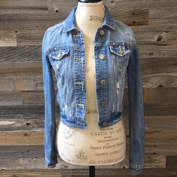 American Eagle Outfitters Jackets & Blazers - American Eagle distressed cropped jean jacket S